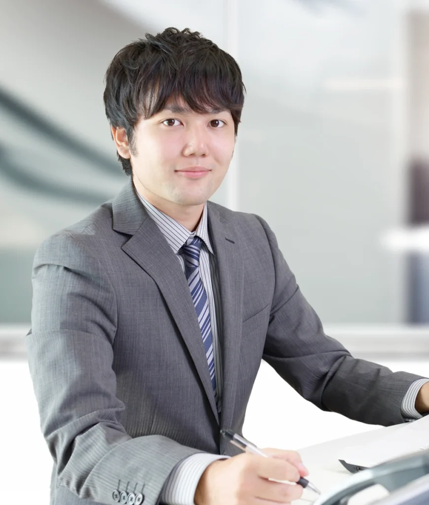 代表会計士 春山翔太